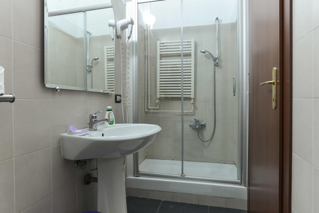 Napoleon Guesthouse Rzym Pokój zdjęcie
